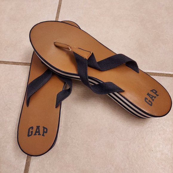Gap Platform Sandals - Picture 5 of 5